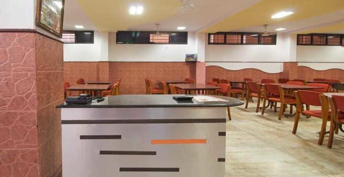 Airlines Hotel Мисор Екстериор снимка